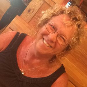 Meet your Posher, Eddilyn